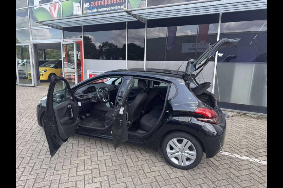 Peugeot 208 1.2 PureTech Signature NL-auto/Navi/Airco/Cruise controle
