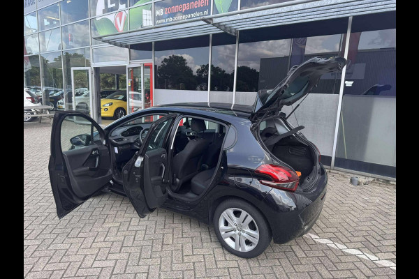 Peugeot 208 1.2 PureTech Signature NL-auto/Navi/Airco/Cruise controle