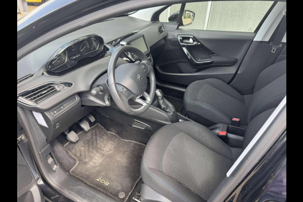 Peugeot 208 1.2 PureTech Signature NL-auto/Navi/Airco/Cruise controle