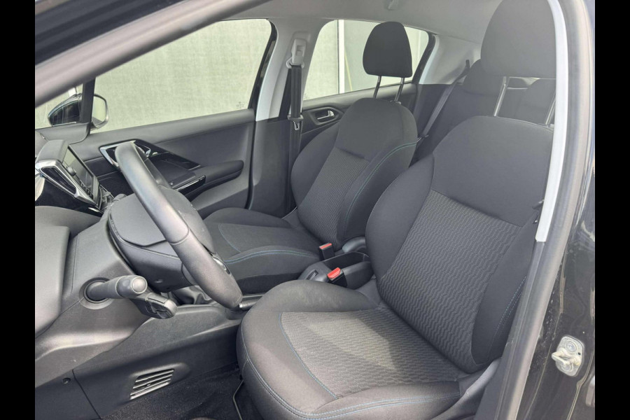 Peugeot 208 1.2 PureTech Signature NL-auto/Navi/Airco/Cruise controle