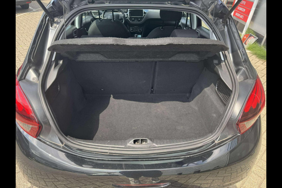 Peugeot 208 1.2 PureTech Signature NL-auto/Navi/Airco/Cruise controle