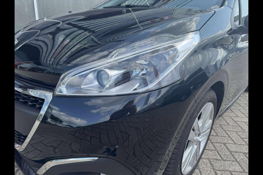 Peugeot 208 1.2 PureTech Signature NL-auto/Navi/Airco/Cruise controle