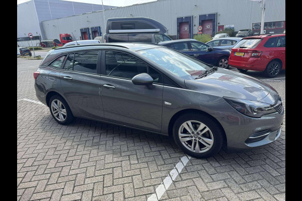 Opel Astra Sports Tourer 1.2 Business Edition