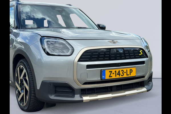 MINI Countryman SE ALL4 Favoured L 66.5 kWh, panoramadak, leder, nw prijs € 60440,- 1 e eigenaar, nl auto met nap