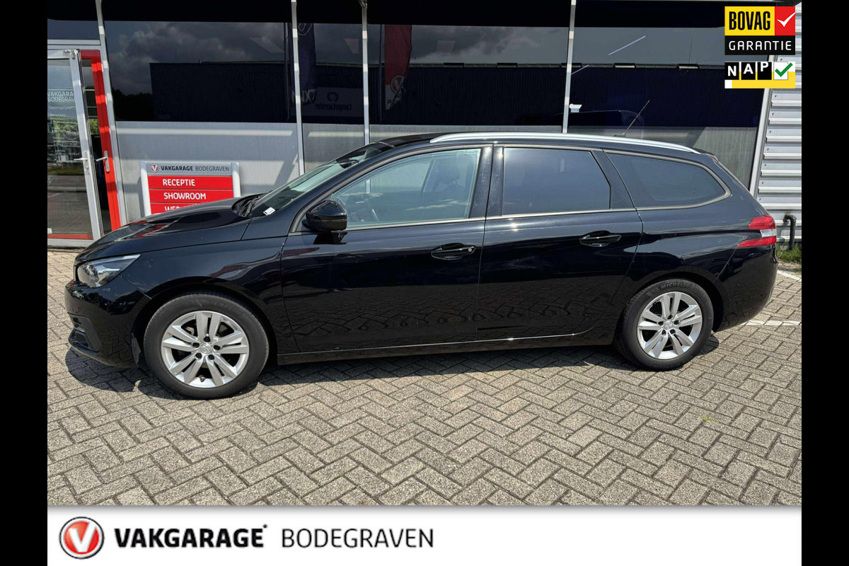 Peugeot 308 SW 1.2 PureTech Blue Lease Executive