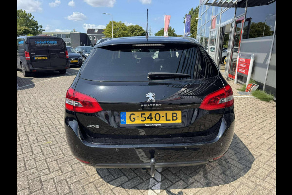Peugeot 308 SW 1.2 PureTech Blue Lease Executive