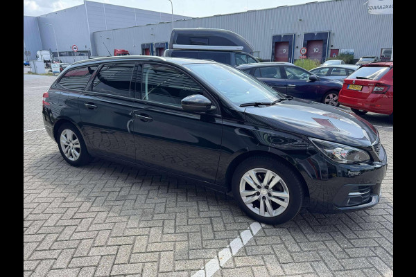 Peugeot 308 SW 1.2 PureTech Blue Lease Executive
