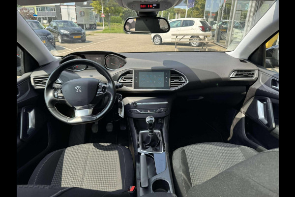 Peugeot 308 SW 1.2 PureTech Blue Lease Executive