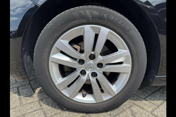 Peugeot 308 SW 1.2 PureTech Blue Lease Executive