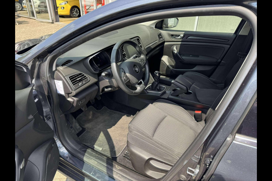 Renault MEGANE Estate 1.3 TCe Zen