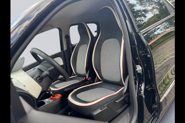 Renault Twingo Z.E. R80 AUTOMAAT Intens Vibes,vele opties, 1e eigenaar, camera , navigatie, stoelverwarming, 16 inch lmv, led