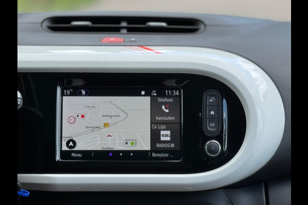 Renault Twingo Z.E. R80 AUTOMAAT Intens Vibes,vele opties, 1e eigenaar, camera , navigatie, stoelverwarming, 16 inch lmv, led