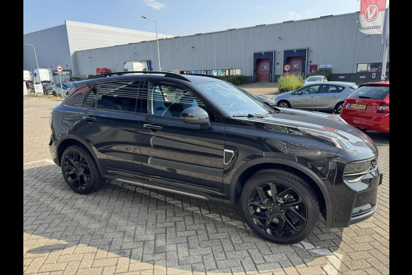 Lynk & Co 01 1.5 Black-edition