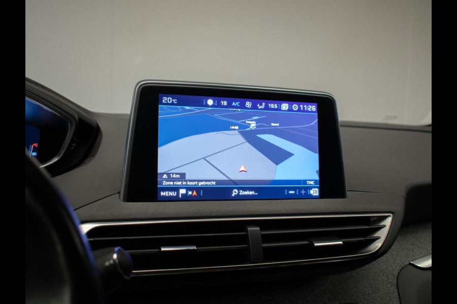 Peugeot 3008 1.2 PureTech Allure Sport (APPLE CARPLAY,NAVI,LED,CRUISE,CAMERA,SFEERVERLICHTING,CLIMATE,DODE HOEK,GETINT,NETTESTAAT)