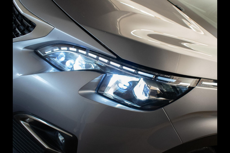 Peugeot 3008 1.2 PureTech Allure Sport (APPLE CARPLAY,NAVI,LED,CRUISE,CAMERA,SFEERVERLICHTING,CLIMATE,DODE HOEK,GETINT,NETTESTAAT)