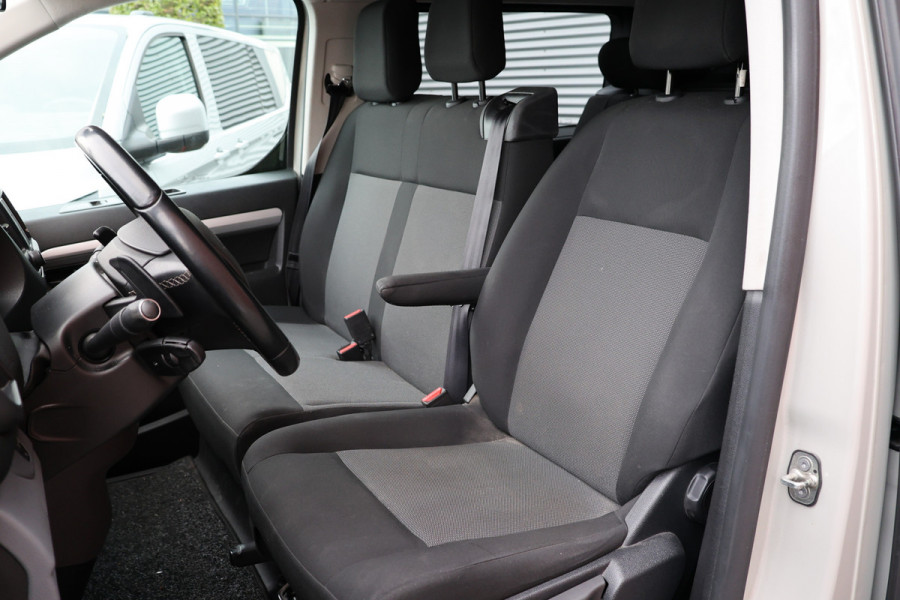 Citroën Jumpy 2.0 BlueHDI XL L3 177 PK DC | ACC | Blind Spot | Navigatie | Bi-Xenon | Head-Up | Camera | CarPlay | Stoelverwarming | Trekhaak | F1 Flippers | 6-Zitter | Peugeot Expert | Opel Vivaro | Dubbel Cabine | Nieuwe APK