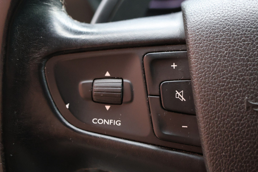 Citroën Jumpy 2.0 BlueHDI XL L3 177 PK DC | ACC | Blind Spot | Navigatie | Bi-Xenon | Head-Up | Camera | CarPlay | Stoelverwarming | Trekhaak | F1 Flippers | 6-Zitter | Peugeot Expert | Opel Vivaro | Dubbel Cabine | Nieuwe APK