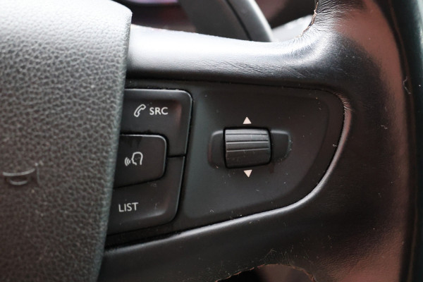 Citroën Jumpy 2.0 BlueHDI XL L3 177 PK DC | ACC | Blind Spot | Navigatie | Bi-Xenon | Head-Up | Camera | CarPlay | Stoelverwarming | Trekhaak | F1 Flippers | 6-Zitter | Peugeot Expert | Opel Vivaro | Dubbel Cabine | Nieuwe APK
