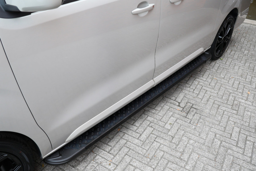 Citroën Jumpy 2.0 BlueHDI XL L3 177 PK DC | ACC | Blind Spot | Navigatie | Bi-Xenon | Head-Up | Camera | CarPlay | Stoelverwarming | Trekhaak | F1 Flippers | 6-Zitter | Peugeot Expert | Opel Vivaro | Dubbel Cabine | Nieuwe APK