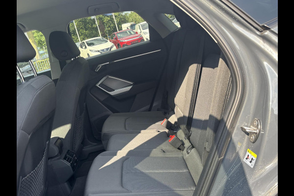 Audi Q3 Sportback 45 TFSI e Advanced Edition | Plug-in Hybrid | Adaptive Cruise Control | Elektrische trekhaak | Stoelverwarming | 12 maanden BOVAG-garantie + grote beurt inbegrepen |