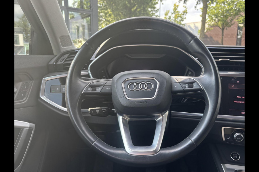 Audi Q3 Sportback 45 TFSI e Advanced Edition | Plug-in Hybrid | Adaptive Cruise Control | Elektrische trekhaak | Stoelverwarming | 12 maanden BOVAG-garantie + grote beurt inbegrepen |