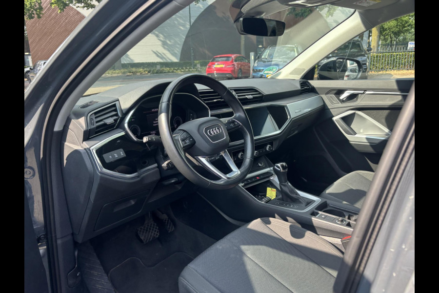 Audi Q3 Sportback 45 TFSI e Advanced Edition | Plug-in Hybrid | Adaptive Cruise Control | Elektrische trekhaak | Stoelverwarming | 12 maanden BOVAG-garantie + grote beurt inbegrepen |