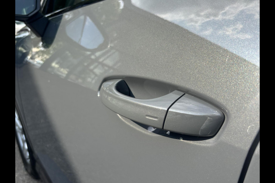 Audi Q3 Sportback 45 TFSI e Advanced Edition | Plug-in Hybrid | Adaptive Cruise Control | Elektrische trekhaak | Stoelverwarming | 12 maanden BOVAG-garantie + grote beurt inbegrepen |