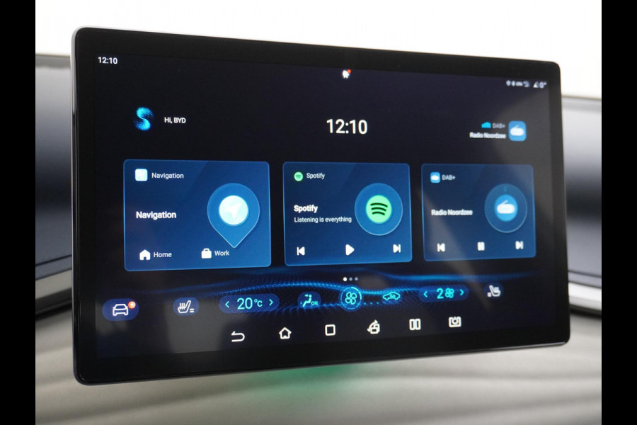 BYD ATTO 3 Design Design COMPLETE AUTO | RIJKLAAR INCL. FABR. GARANTIE T/M 2029 | AANDRIJFLIJN EN ACCU ZELFS T/M 2031