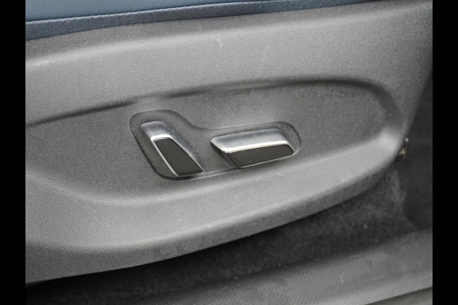 BYD ATTO 3 Design Design COMPLETE AUTO | RIJKLAAR INCL. FABR. GARANTIE T/M 2029 | AANDRIJFLIJN EN ACCU ZELFS T/M 2031