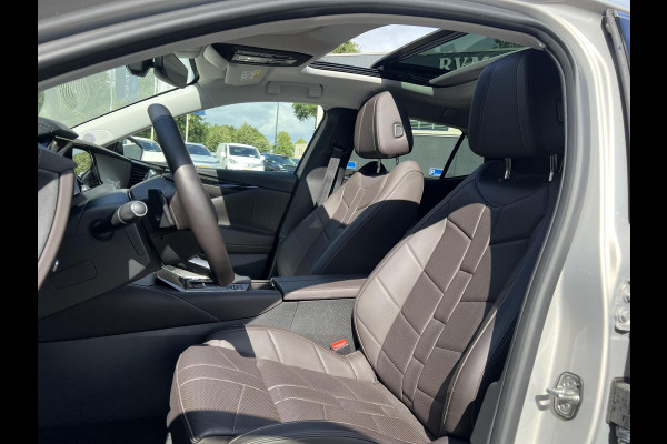 DS DS 4 1.2 PureTech Opéra 130PK PANO | STOEL VERWARMING + VERKOELING| 360 CAMERA | ELEK. ACHTERKLEP | FULL OPTION | RIJKLAAR GELEVERD MET FABRIEKSGARANTIE TOT 2-2026!