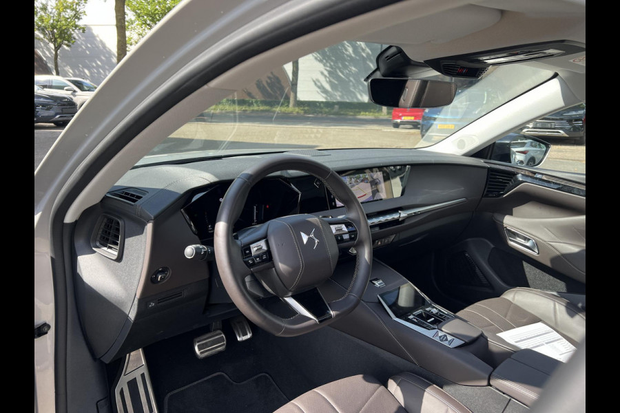 DS DS 4 1.2 PureTech Opéra 130PK PANO | STOEL VERWARMING + VERKOELING| 360 CAMERA | ELEK. ACHTERKLEP | FULL OPTION | RIJKLAAR GELEVERD MET FABRIEKSGARANTIE TOT 2-2026!