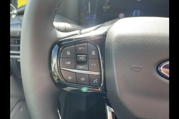 Ford Transit Custom 320 2.0 TDCI L2H1 Trend Automaat 170pk |  DC | Snoeks Dubbele Cabine Luxe | Adaptive cruise control | Dubbele schuifdeur | 8-weg bestuurderstoel + passagiersstoel | Stoelverwarming | Dodehoeksensoren | Navigatie | Electrictrich inklapbare spiegels | 16 inch lichtmetalen velgen | Full LED | Dual-zone climate control | LED laadruimteverlichting
