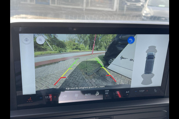 Ford Transit Custom 320 2.0 TDCI L2H1 Trend Automaat 170pk |  DC | Snoeks Dubbele Cabine Luxe | Adaptive cruise control | Dubbele schuifdeur | 8-weg bestuurderstoel + passagiersstoel | Stoelverwarming | Dodehoeksensoren | Navigatie | Electrictrich inklapbare spiegels | 16 inch lichtmetalen velgen | Full LED | Dual-zone climate control | LED laadruimteverlichting