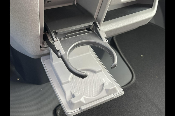 Ford Transit Custom 320 2.0 TDCI L2H1 Trend Automaat 170pk |  DC | Snoeks Dubbele Cabine Luxe | Adaptive cruise control | Dubbele schuifdeur | 8-weg bestuurderstoel + passagiersstoel | Stoelverwarming | Dodehoeksensoren | Navigatie | Electrictrich inklapbare spiegels | 16 inch lichtmetalen velgen | Full LED | Dual-zone climate control | LED laadruimteverlichting