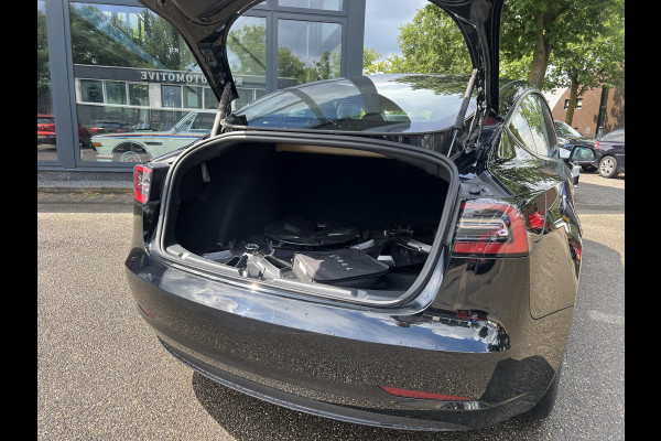 Tesla Model 3 Standard RWD Plus 60 kWh LFP Accu | 1e eigenaar | Origineel Nederlandse auto met NAP | Rijklaar geleverd met fabrieksgarantie!