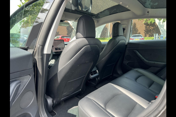 Tesla Model 3 Standard RWD Plus 60 kWh LFP Accu | 1e eigenaar | Origineel Nederlandse auto met NAP | Rijklaar geleverd met fabrieksgarantie!