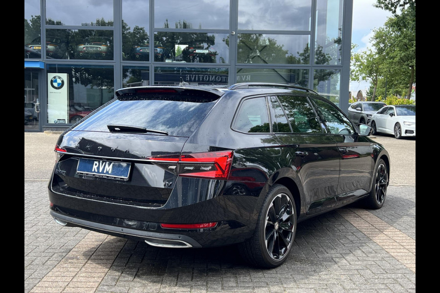 Škoda Superb Combi 1.4 TSI iV Sportline Business PHEV | PLUG-IN HYBRIDE | ADD CRUISE | STOEL/ STUURVERWARMING | ELEK. TREKHAAK | 360 CAMERA| ACHTERBANK VERWARMD| TREKHAAK | BOM VOL OPTIES | RIJKLAAR GELEVERD MET 12 MND BOVAG GARANTIE |