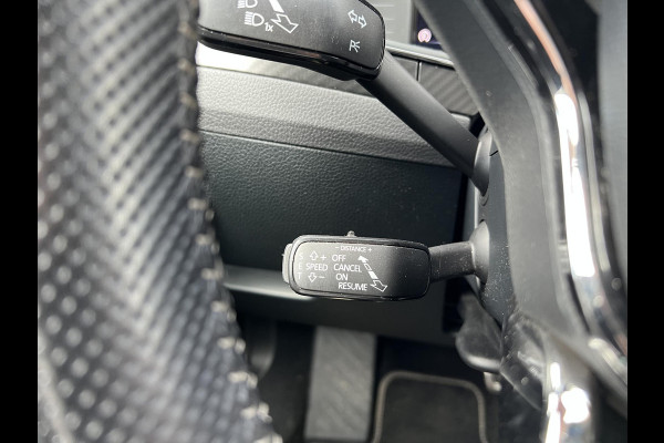 Škoda Superb Combi 1.4 TSI iV Sportline Business PHEV | PLUG-IN HYBRIDE | ADD CRUISE | STOEL/ STUURVERWARMING | ELEK. TREKHAAK | 360 CAMERA| ACHTERBANK VERWARMD| TREKHAAK | BOM VOL OPTIES | RIJKLAAR GELEVERD MET 12 MND BOVAG GARANTIE |