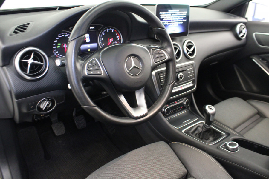 Mercedes-Benz A-Klasse 160 Ambition |Pano|Stoelverwarming|