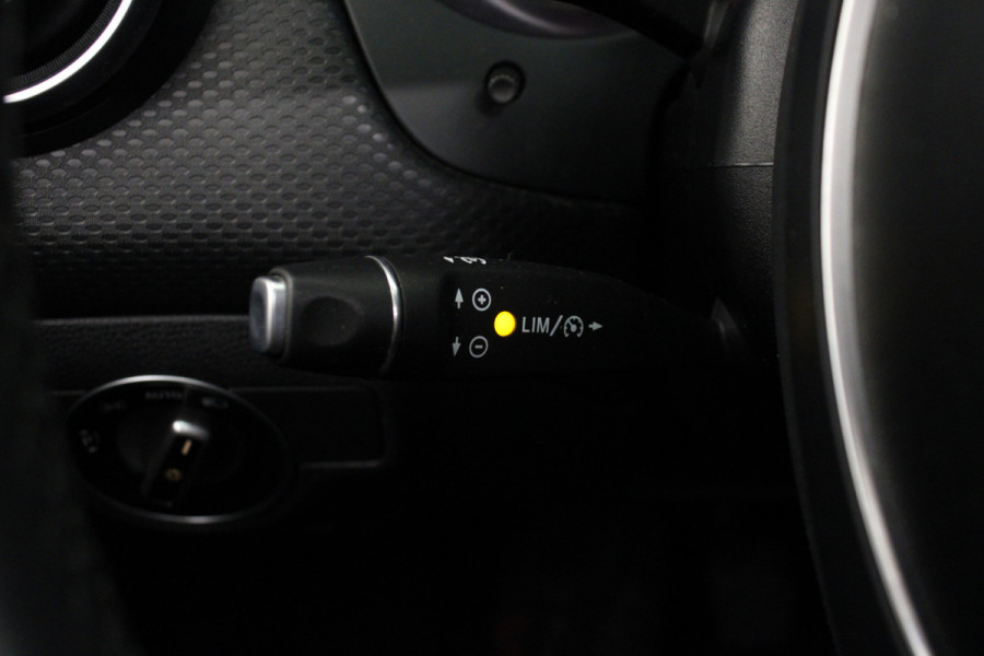 Mercedes-Benz A-Klasse 160 Ambition |Pano|Stoelverwarming|