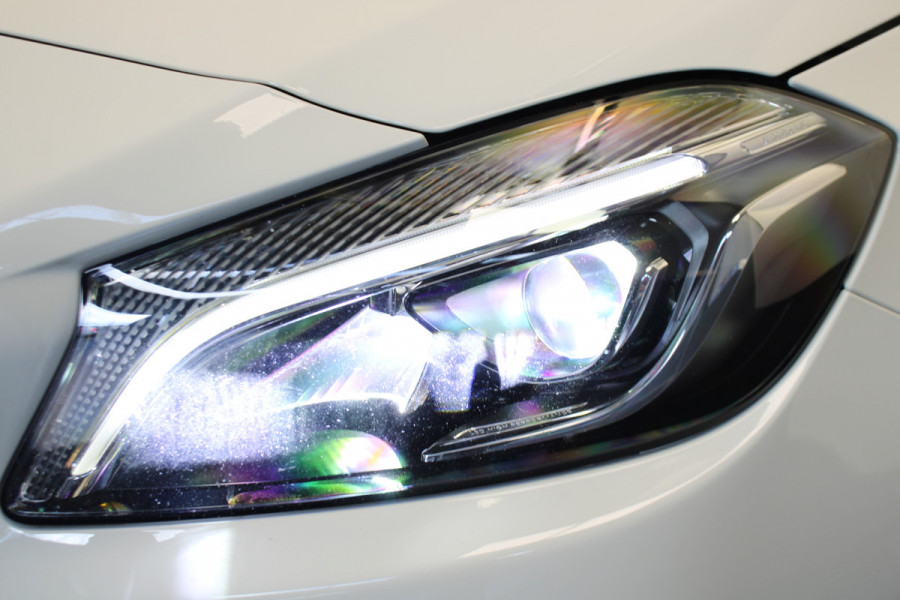 Mercedes-Benz A-Klasse 160 Ambition |Pano|Stoelverwarming|