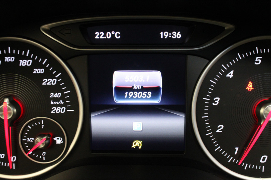 Mercedes-Benz A-Klasse 160 Ambition |Pano|Stoelverwarming|