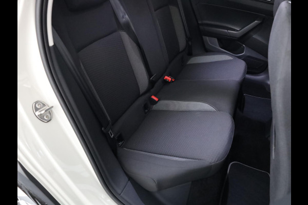 Volkswagen Taigo 1.0 TSI Life 95 pk | Verlengde garantie | Navigatie | Parkeersensoren | Achteruitrijcamera | Adaptieve cruise control | Keyless | Stoelverwarming |