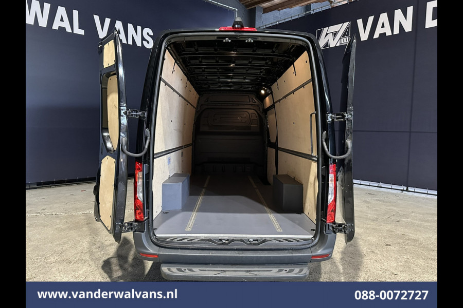 Mercedes-Benz Sprinter 317 CDI 170 pk L3H2 Euro6 # Airco | Camera | MBUX | Chauffeursstoel | Stoelverwarming | Apple carplay, Android auto, cruisecontrol, bijrijdersbank