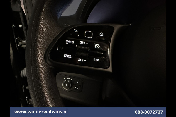 Mercedes-Benz Sprinter 317 CDI 170 pk L3H2 Euro6 # Airco | Camera | MBUX | Chauffeursstoel | Stoelverwarming | Apple carplay, Android auto, cruisecontrol, bijrijdersbank