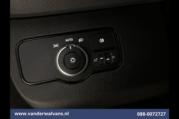 Mercedes-Benz Sprinter 317 CDI 170 pk L3H2 Euro6 # Airco | Camera | MBUX | Chauffeursstoel | Stoelverwarming | Apple carplay, Android auto, cruisecontrol, bijrijdersbank