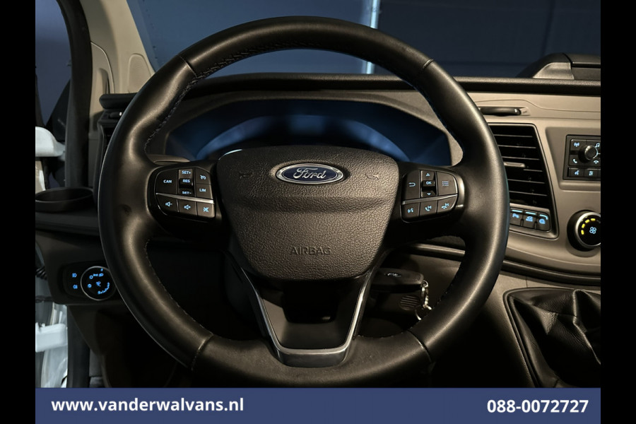 Ford Transit Custom 2.0 TDCI L2H1 Euro6 Airco | Cruisecontrol | LED | Parkeersensoren | 2700KG Trekvermogen Bijrijdersbank