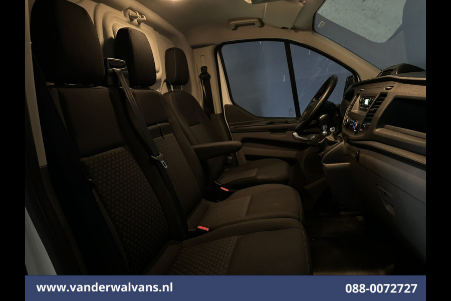 Ford Transit Custom 2.0 TDCI L2H1 Euro6 Airco | Cruisecontrol | LED | Parkeersensoren | 2700KG Trekvermogen Bijrijdersbank