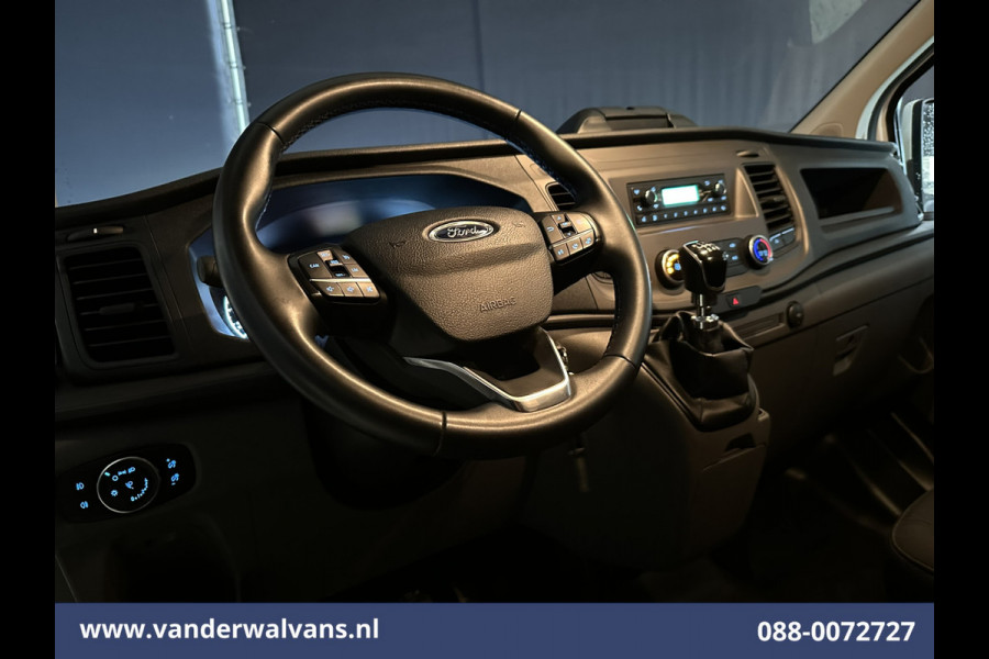Ford Transit Custom 2.0 TDCI L2H1 Euro6 Airco | Cruisecontrol | LED | Parkeersensoren | 2700KG Trekvermogen Bijrijdersbank
