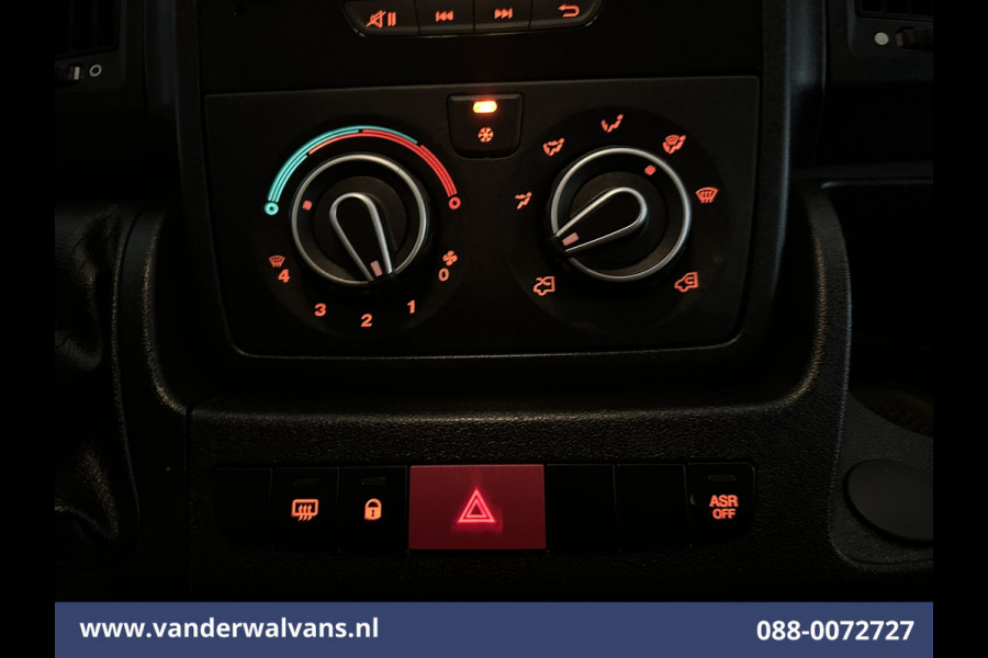Peugeot Boxer 2.2 BlueHDi 120pk L2H2 Euro6 # Airco | Parkeersensoren Bijrijdersbank